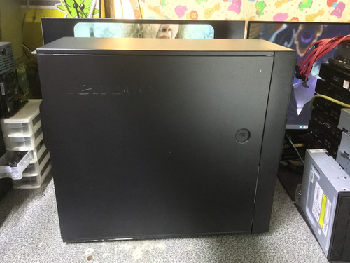 Lenovo Ts140 Xeon E3-1226 2tb Hdd 16gb Ram (Usado)