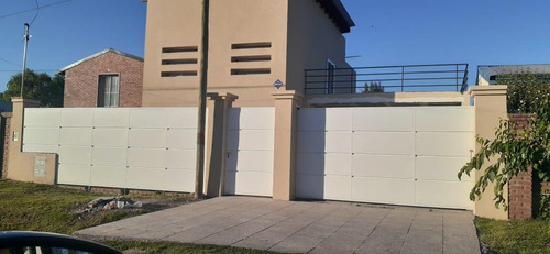 Imagen 4 de 14 de Vendo Oportunidad Casa En Roldán Detras Del Restaurant Eucaliptus