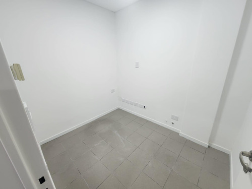 Excelente Oficina 65 M² En Pb - Ideal Profesionales - S.justo (ctro)