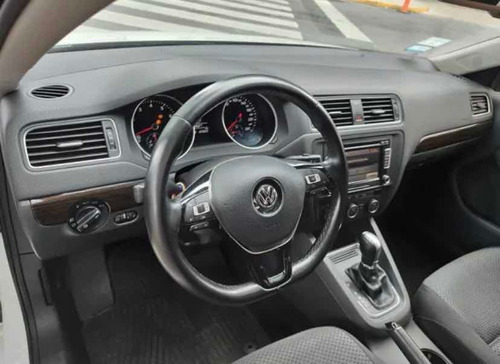 Volkswagen Vento 2.5 Advance Plus 170cv Tiptronic