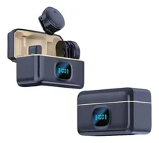 Imagen 1 del producto Kit 2 Microfonos Inalambricos Con Solapa O Iman Para iPhone Y Android Con Estuche De Carga Perfectos Para Grabacion De Videos, Reels, Entrevistas, Vlogs, Podcast Y Creadores De Contenido