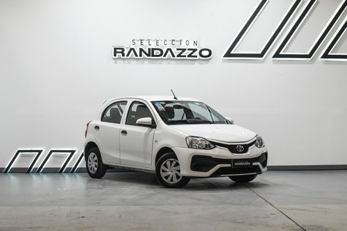 Toyota Etios 1.5 Sedan X