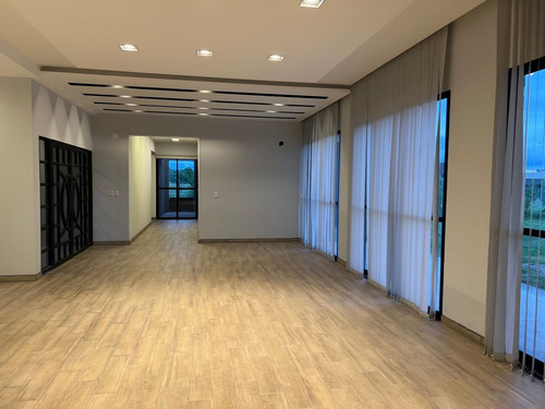 Venta De Casa Barrio Privado Tamarindo