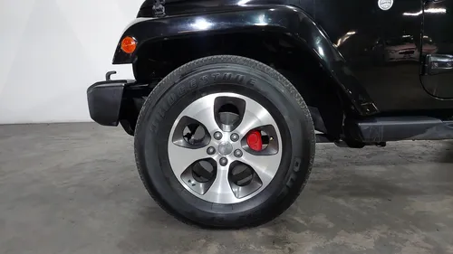 Jeep Wrangler 3.6 SAHARA 4X4 ATX