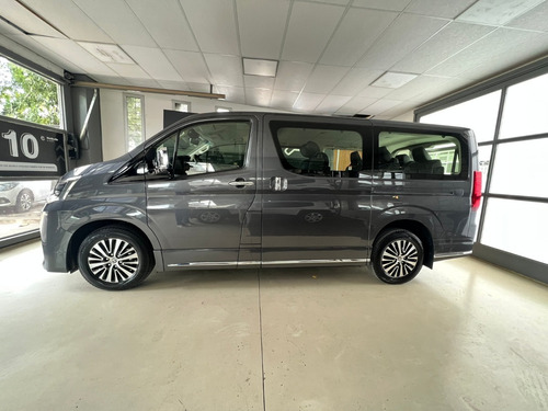 Imagen 7 de 18 de Toyota Hiace 2.8 Wagon At6 10 As