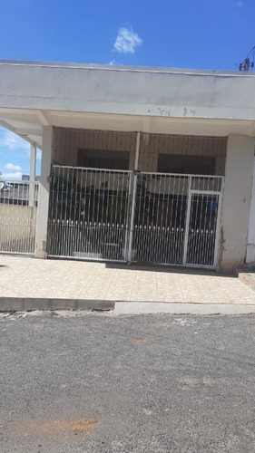 Imagem 2 de 7 de Casa Em Jardim Do Bosque, Cachoeirinha/rs De 210m² 2 Quartos À Venda Por R$ 270.000,00 - Ca863340-s