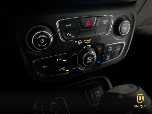 Jeep Compass Compass 2.0 16V FLEX LONGITUDE AUTOMÁTICO