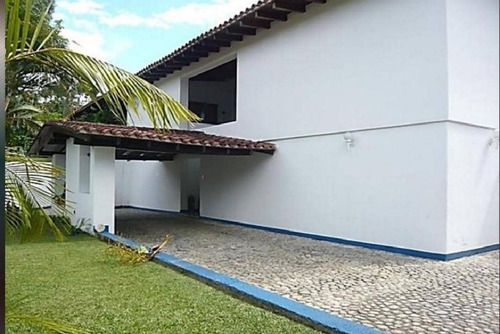 Imagen 8 de 11 de Se Alquila Casa 2000m2 4h+3s/ 4b/ 17pe Valle Arriba