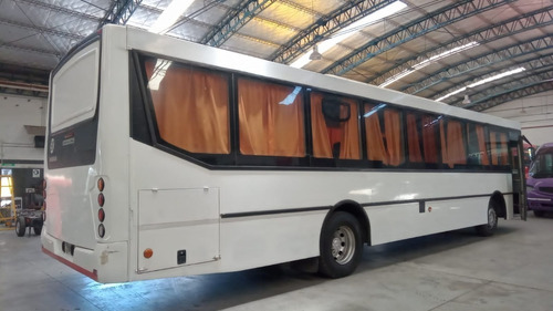 Imagen 6 de 12 de Mercedes Benz