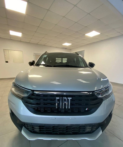 Imagen 3 de 16 de Fiat Strada Ranch Cvt