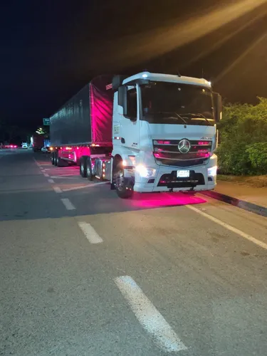 Tractomula Mercedes New Actros 2648