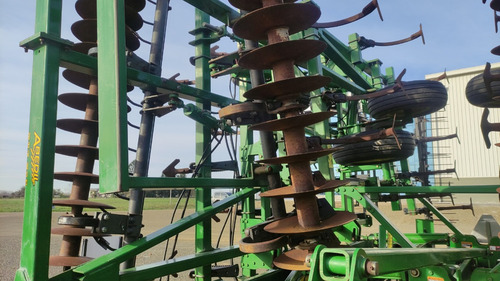 Imagen 9 de 19 de Finalizador John Deere 2310 #20386