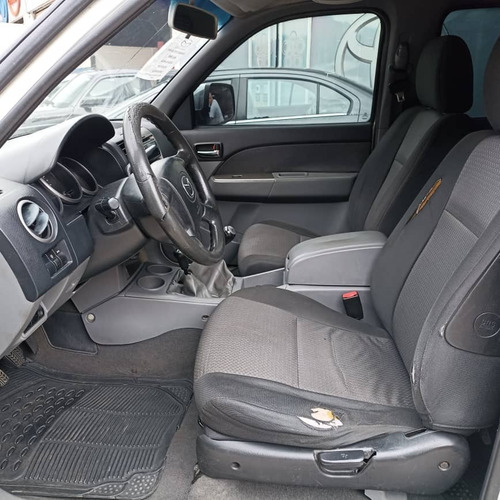 Imagen 7 de 16 de Mazda Bt-50 4x4 Sincronica 2009
