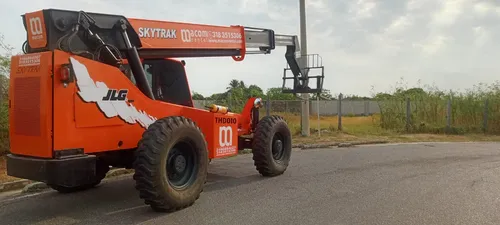 Vendo Telehandler Sky Track 8042