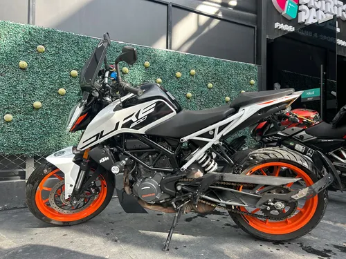 Duke 200 Ng Tiene 25000 Km Vendo/permuto