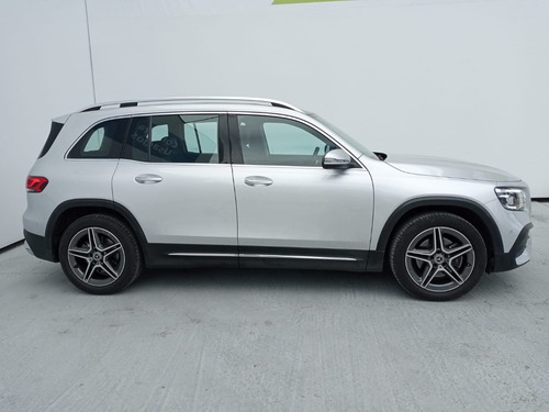 Imagen 3 de 15 de Mercedes Benz Glb200 1.4 Automatica 2021