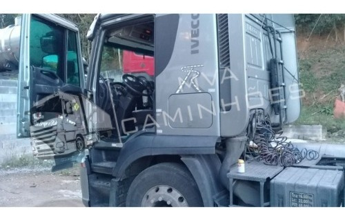 Imagem 6 de 12 de Caminhão Iveco Stralis 380 - 6x2 T