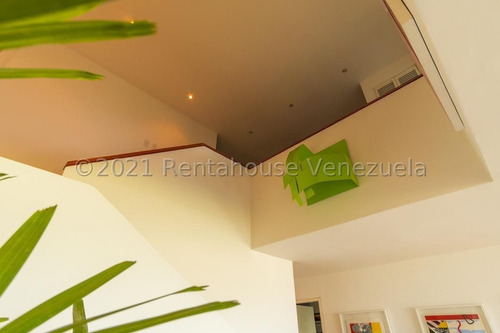 Imagen 4 de 25 de Pb Duplex En Venta En Edificio Con Pozo En Lomas Del Club Hipico, Caracas, Codigo: Mvg 20-19200