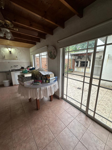 Casa Venta 4 Ambientes En Lomas De Zamora
