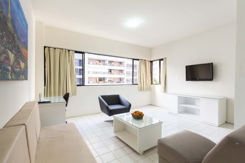 Imagem 4 de 30 de Aluguel Flat Em Boa Viagem - Ibiza 301 - 6º Pavimento - Sala E Quarto, De Frente