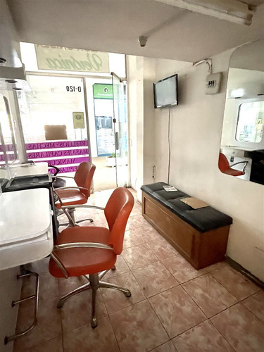 Local Comercial En Arriendo En Los Cobres Vitacura