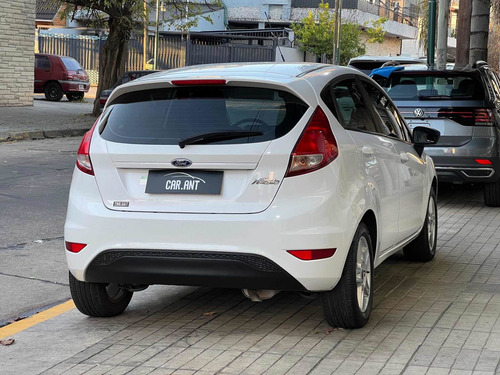 Imagen 4 de 13 de Ford Fiesta Kinetic Design 1.6 S Plus /// 2018 - 50.000km