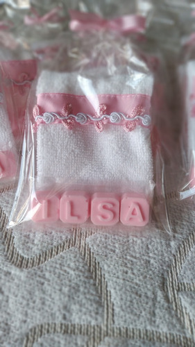 Toallita Con Cinta Decorativa Mas 3 Jabónes De Letras