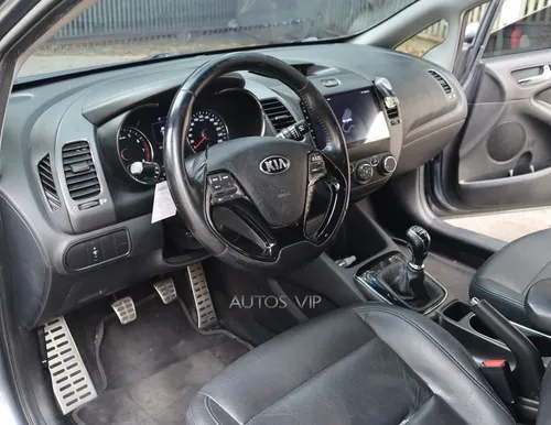 Kia CERATO PRO Zenith MT