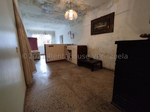 Imagen 2 de 30 de Casa En Venta En El Centro De Barquisimeto Precio De Oportunidad Gabriela.c #22-5731