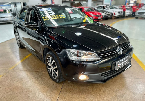 Imagem 14 de 20 de Volkswagen Jetta 2.0 Comfortline 2013