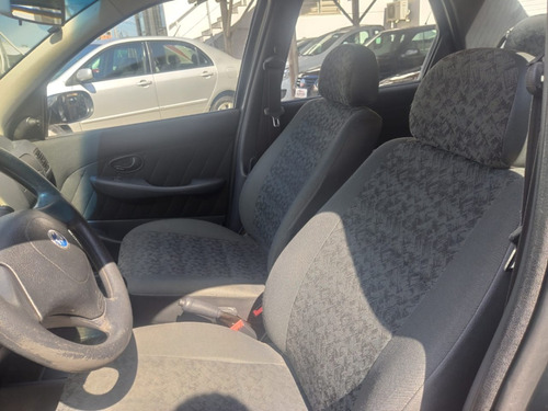 Imagem 9 de 11 de Fiat Siena
