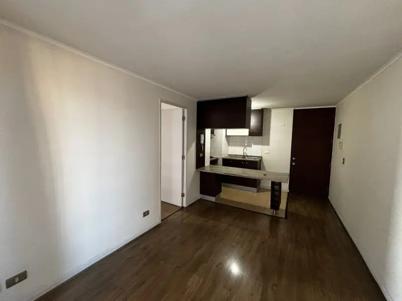 Imagen 3 de 15 de Departamento En Venta A Pasos De Metro San Miguel