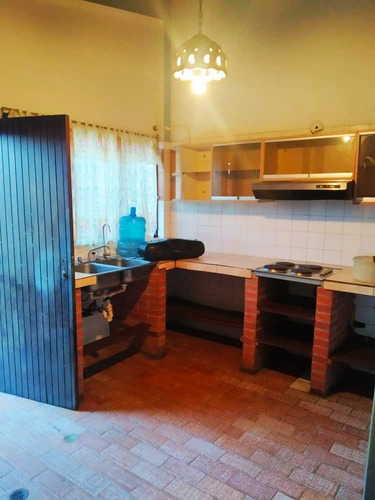 Imagen 4 de 12 de Casa En Venta Urb Los Chalets Lagunetica Los Teques