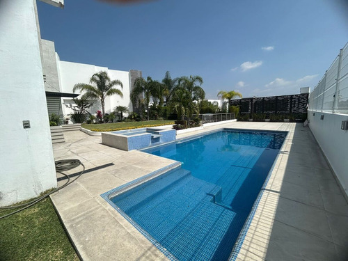 Casa En Venta En Lomas De Cocoyoc