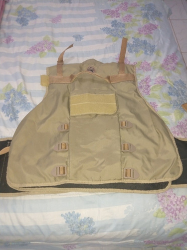 Colete Tático Tan Com Porta Camelback, Bolsos E Coldre. (Usado)