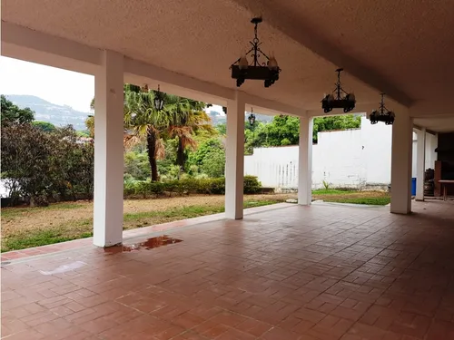 Venta Casa En Prados Del Este