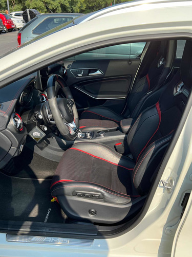 Imagen 16 de 25 de Mercedes-benz Clase Gla 2018 2.0 Gla45 Amg 381cv