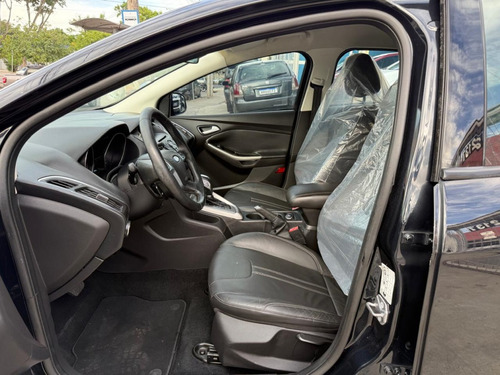 Ford Focus 1.6 SE 16V FLEX 4P POWERSHIFT