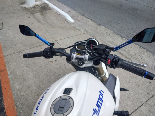 Imagem 14 de 15 de Triumph Street Triple 675