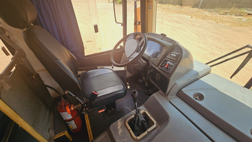 Rodoviario Comil Svelto Midi Agrale Ma15 2014 45l