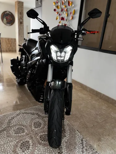 Dominar 400, Como Nueva