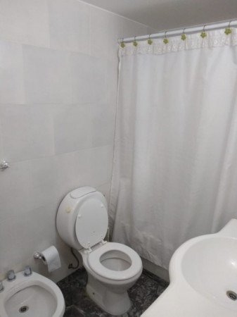 Imagen 29 de 29 de Hermoso Chalet De Estilo Construido Sobre Amplio Lote De 8,66 X 54,57