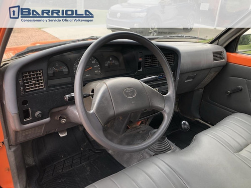 Toyota Hilux Pick Up 2.8 D 2000 Excelente Estado - Barriola