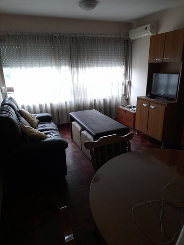 Apartamento Gast.com.incluidos,alquilo Lablanqueada,amoblado
