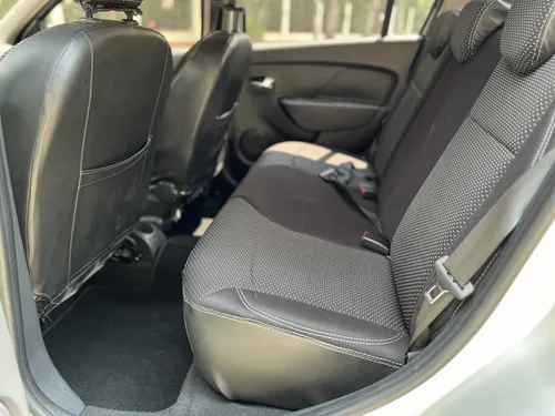 Renault Logan 1.6 Privilege / Intens