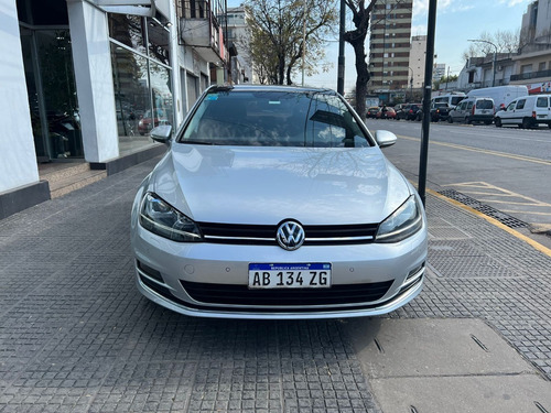 Imagen 3 de 18 de Volkswagen Vw Golf 1.4 Highline Tsi Dsg My 2017
