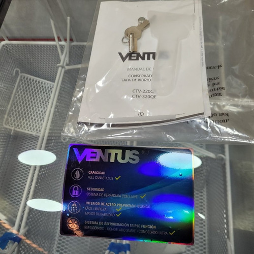 Conservadora Tapa De Vidrio Curvo Ecológica Ventus Ctv-320qe Blanco