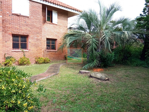 Imagen 2 de 30 de Casa De 4 Dormitorios Y 1/2 En La Paloma Rocha