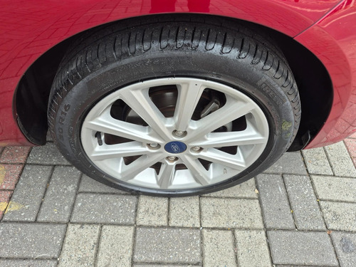 Ford Fiesta 1.6 TI-VCT FLEX TITANIUM POWERSHIFT