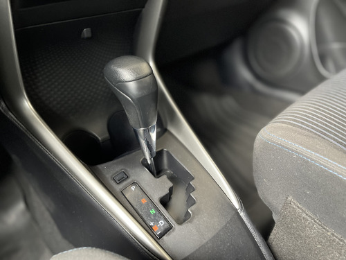 Toyota Yaris 1.5 Xl Plus Connect 16v Cvt 5p